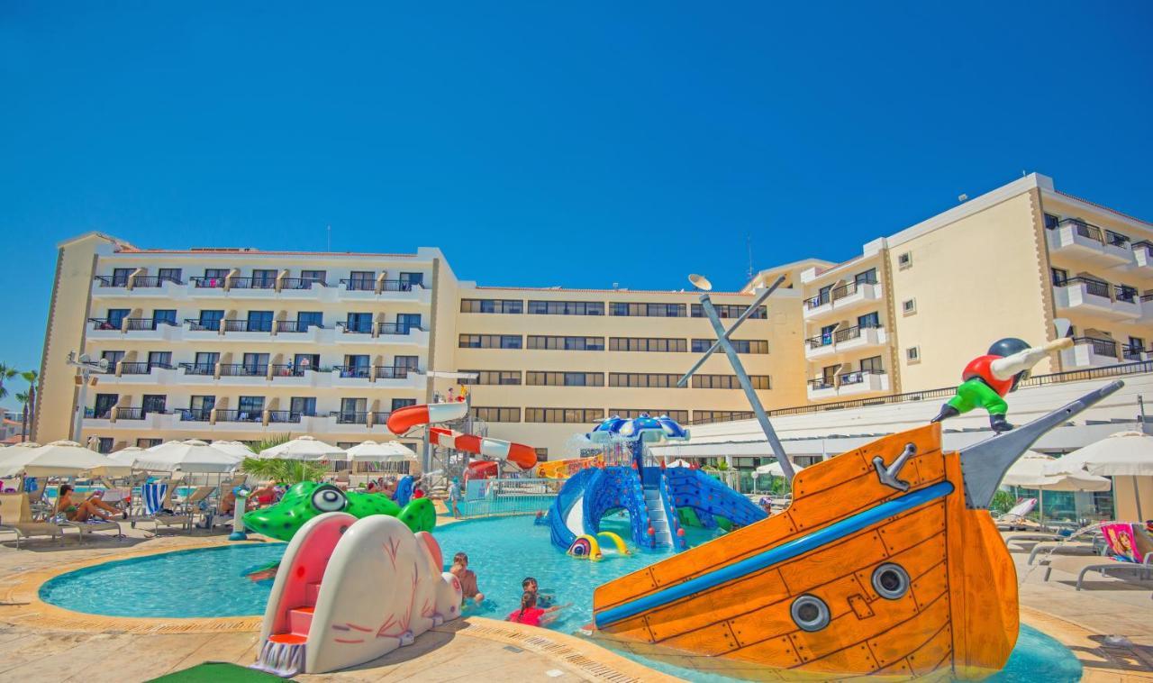 Anastasia Waterpark Beach Resort Protaras Ngoại thất bức ảnh