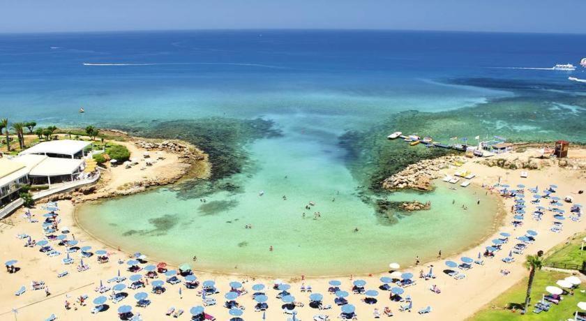 Anastasia Waterpark Beach Resort Protaras Ngoại thất bức ảnh