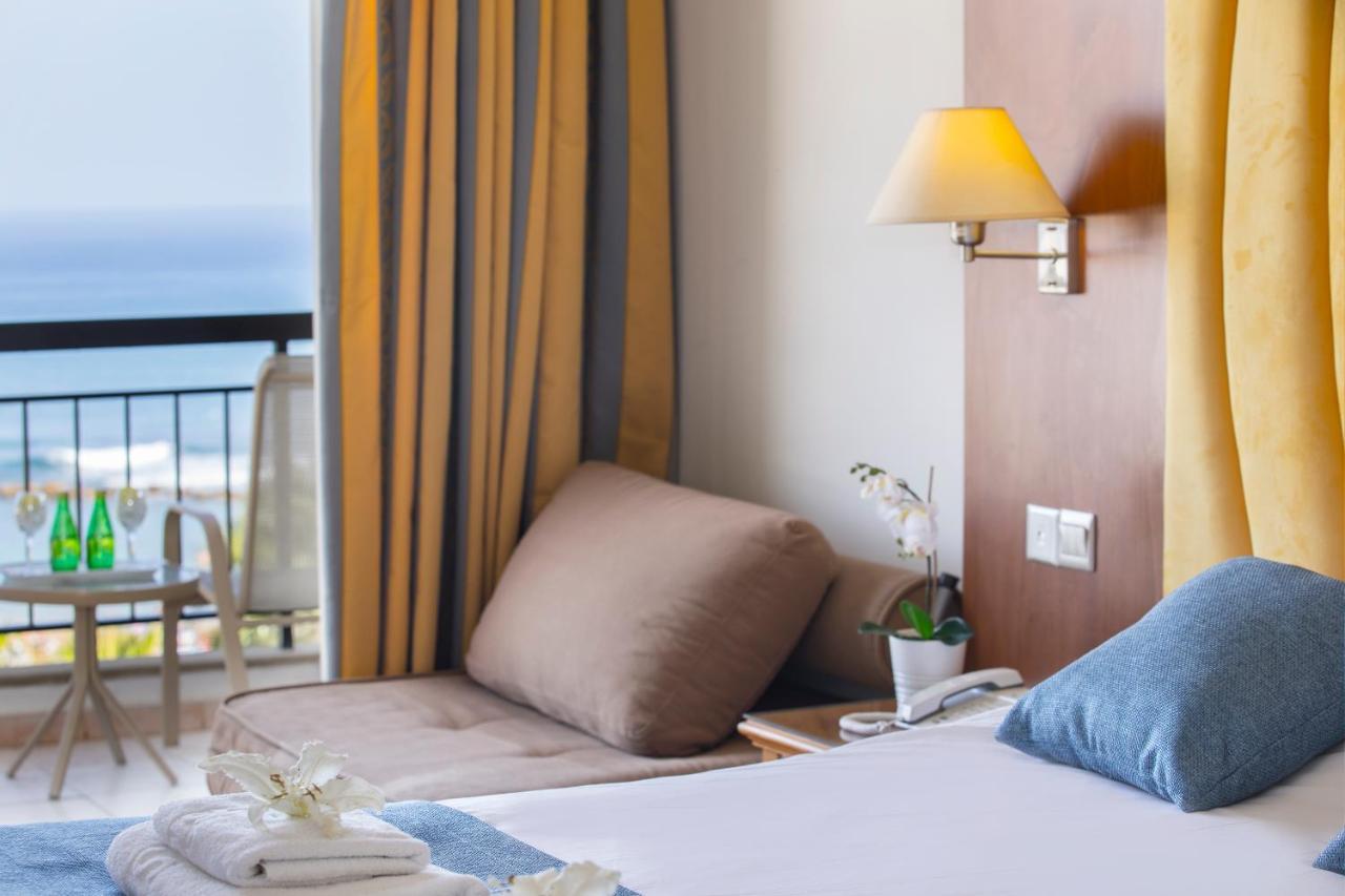 Anastasia Waterpark Beach Resort Protaras Ngoại thất bức ảnh